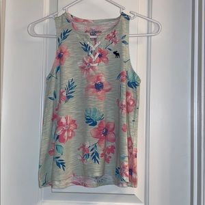 Abercrombie sleeve less shirt